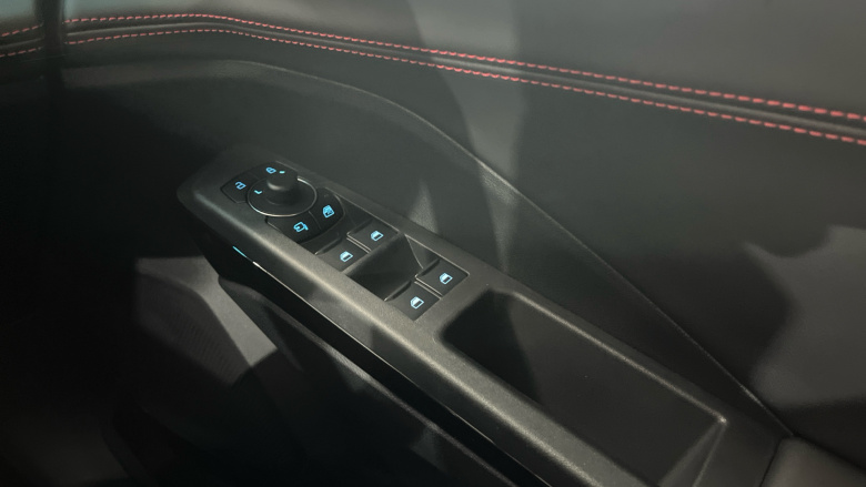 Ford Puma ST 1.0 EcoBoost Hybrid mHEV ST 5dr DCT Petrol Hatchback